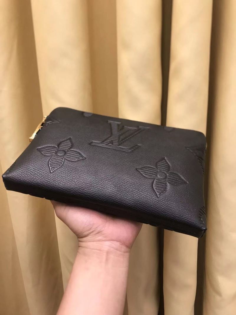 Louis Vuitton Clutch Bags